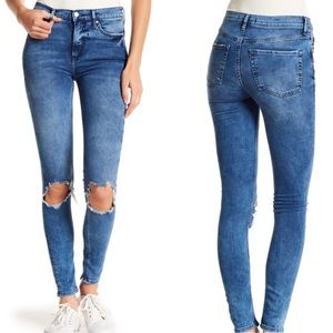 Free People Destroyed High Rise Cropped Jeans Sz 26